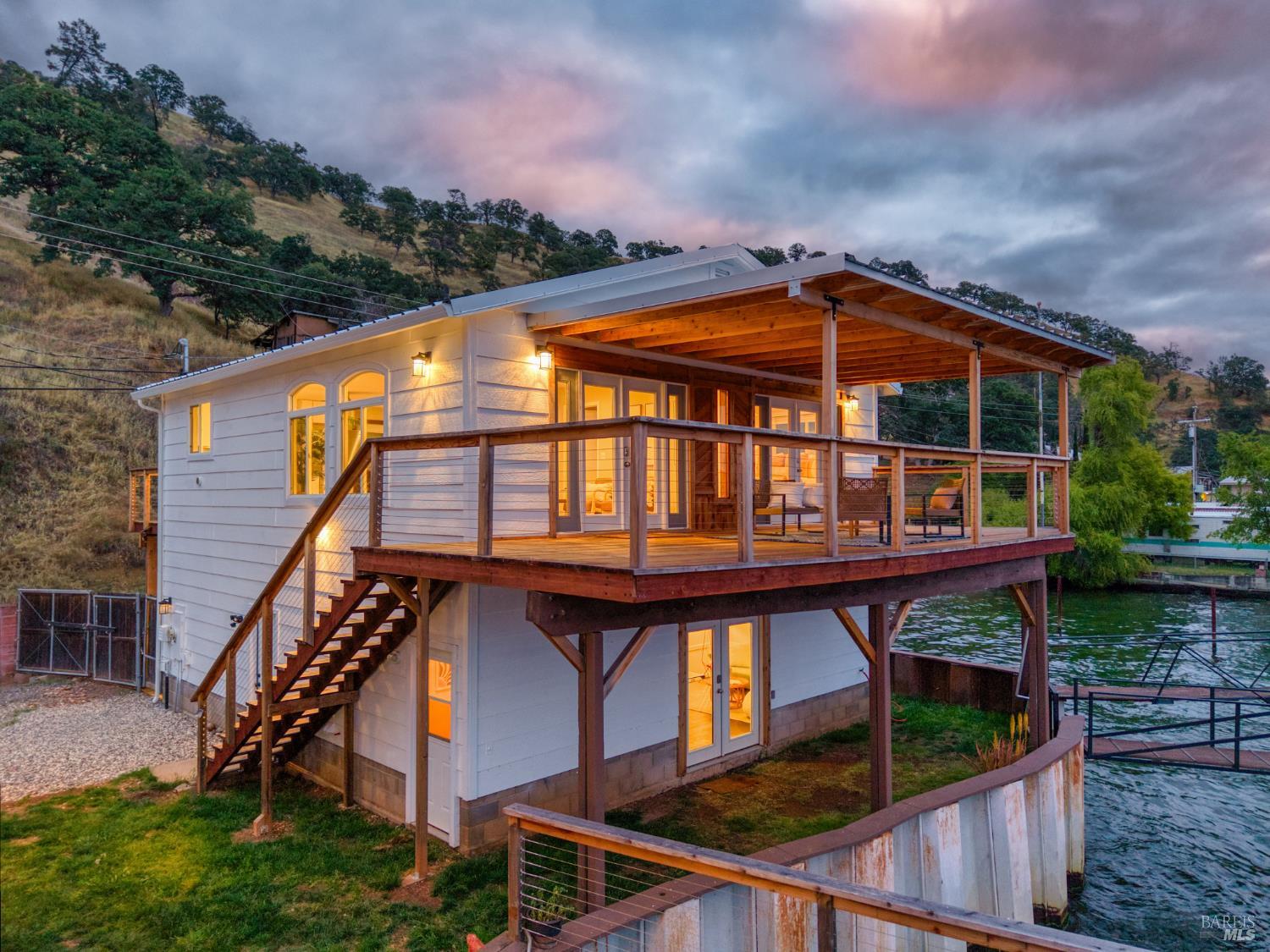 12521 Lakeshore Drive Clearlake CA 95422