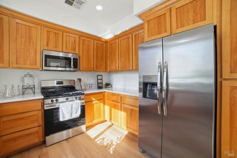 4077 Calloway Drive Santa Rosa CA 95409