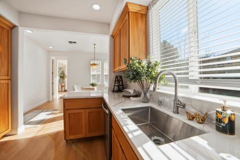 4077 Calloway Drive Santa Rosa CA 95409