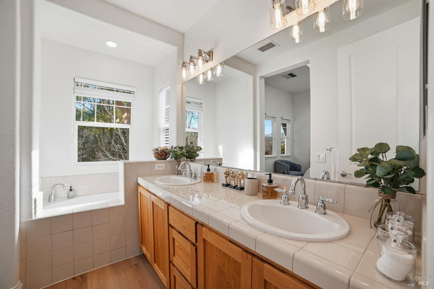 4077 Calloway Drive Santa Rosa CA 95409