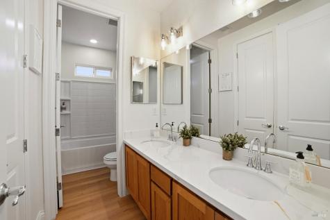 4077 Calloway Drive Santa Rosa CA 95409
