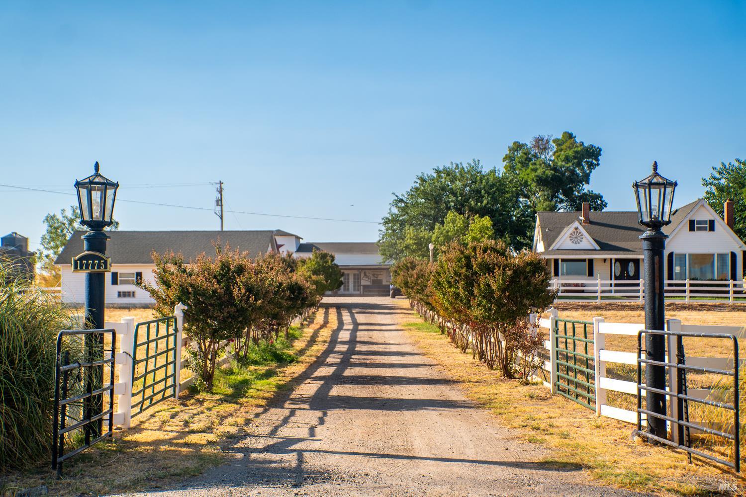 17775 Long Hollow Road Corning CA 96021