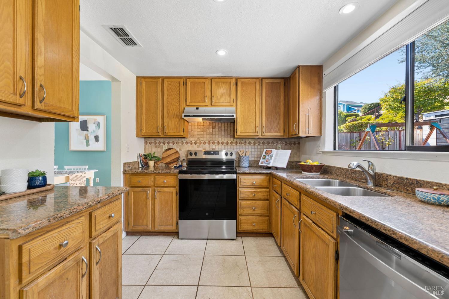 189 Breezewalk Drive Vallejo CA 94591