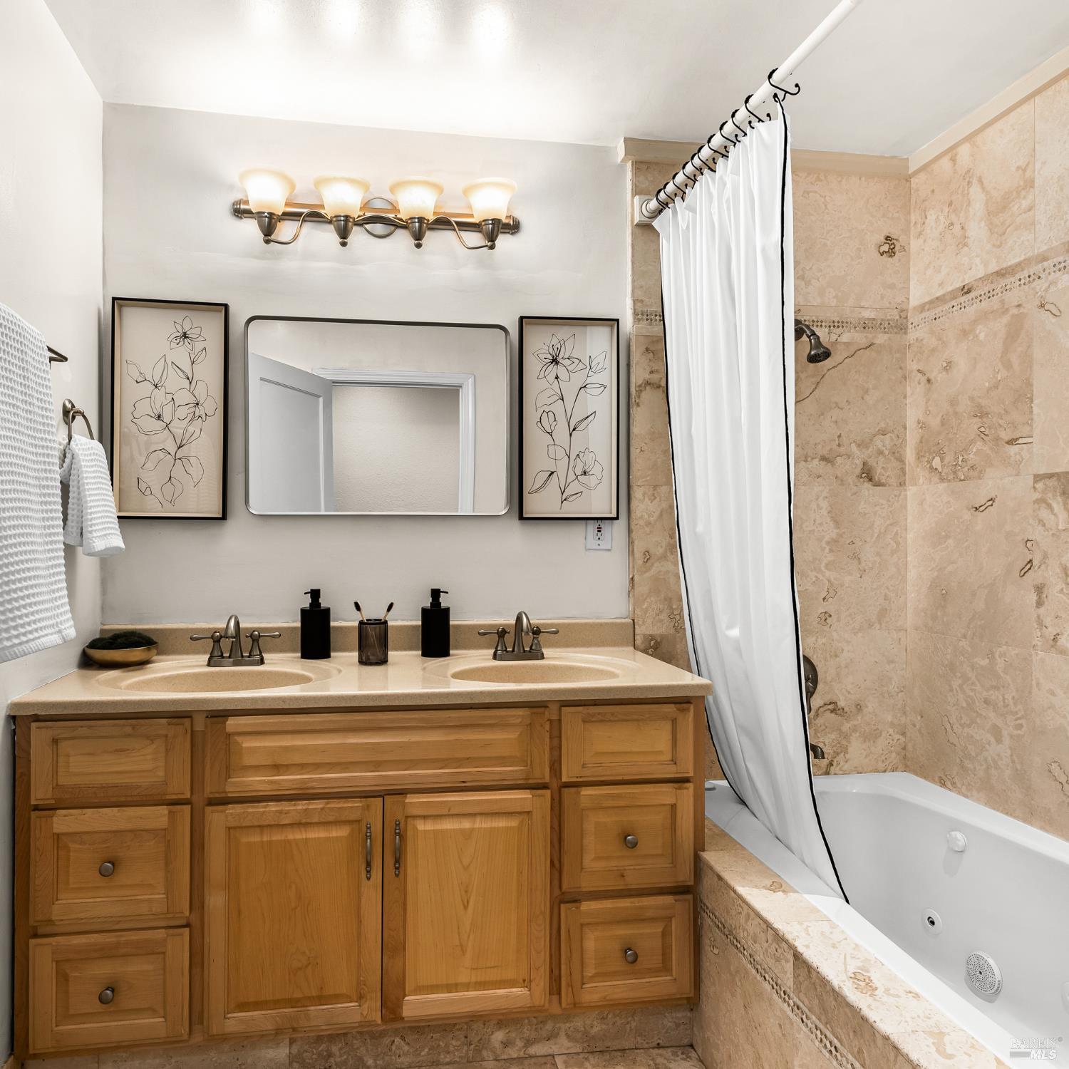 4414 Vine Street Santa Rosa CA 95409