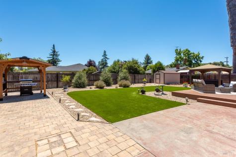 4414 Vine Street Santa Rosa CA 95409