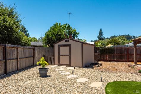 4414 Vine Street Santa Rosa CA 95409