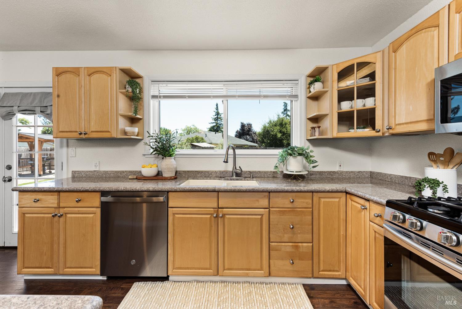 4414 Vine Street Santa Rosa CA 95409