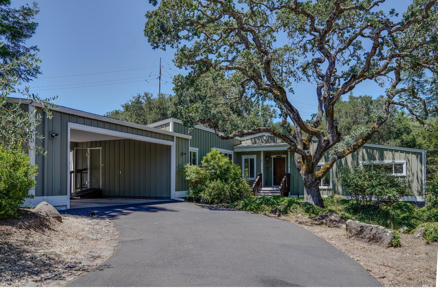 3 Oak Grove Way Napa CA 94559
