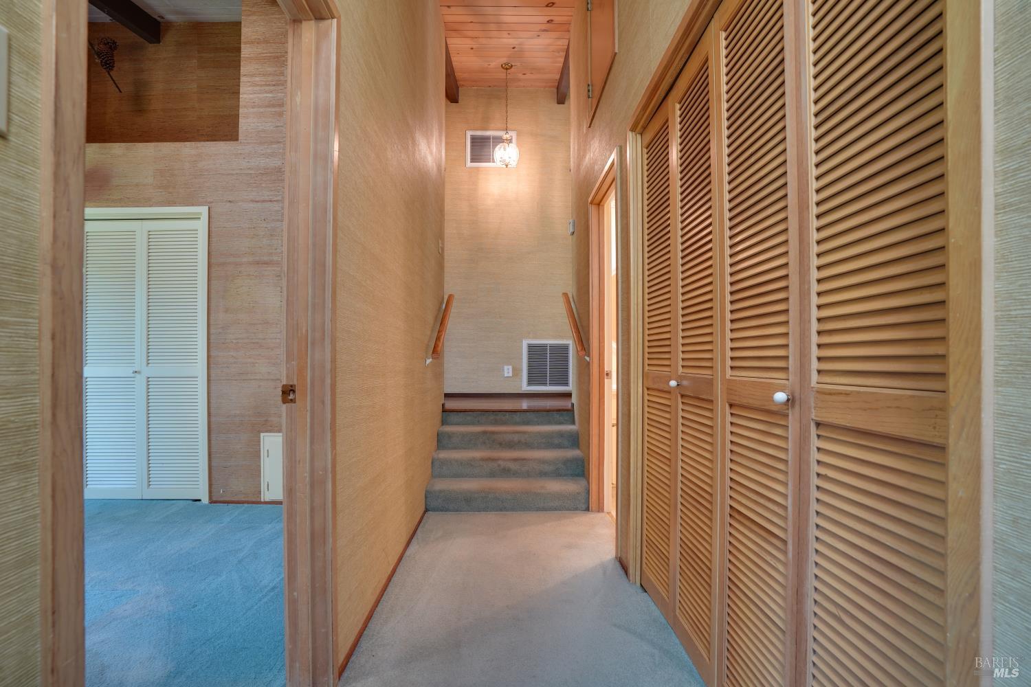 3 Oak Grove Way Napa CA 94559