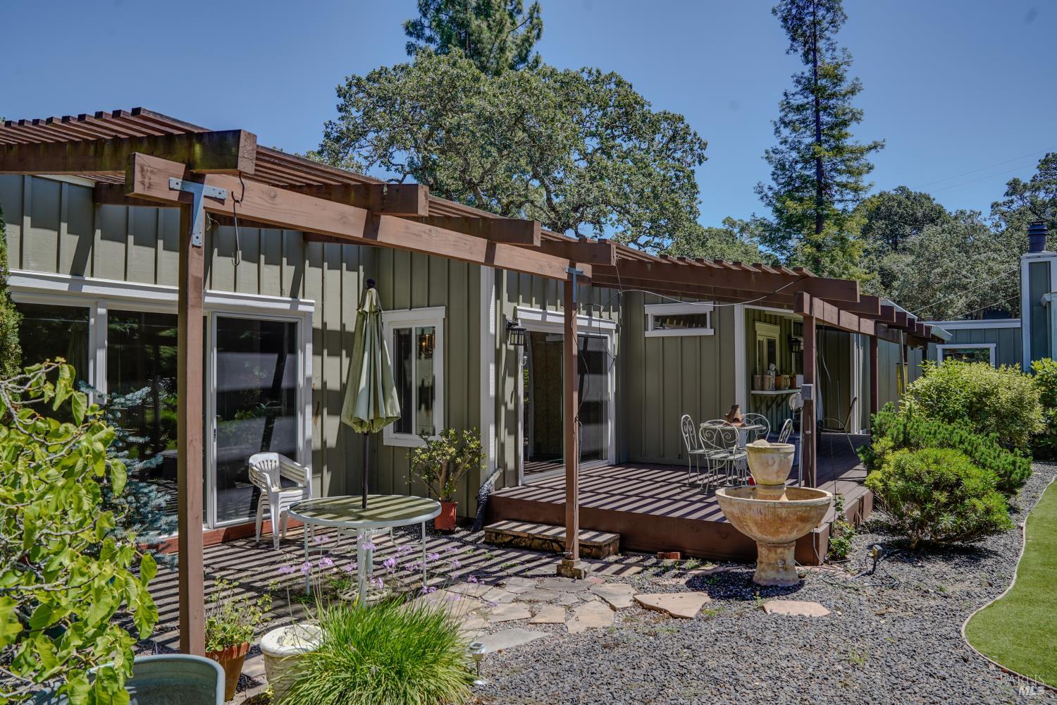 3 Oak Grove Way Napa CA 94559