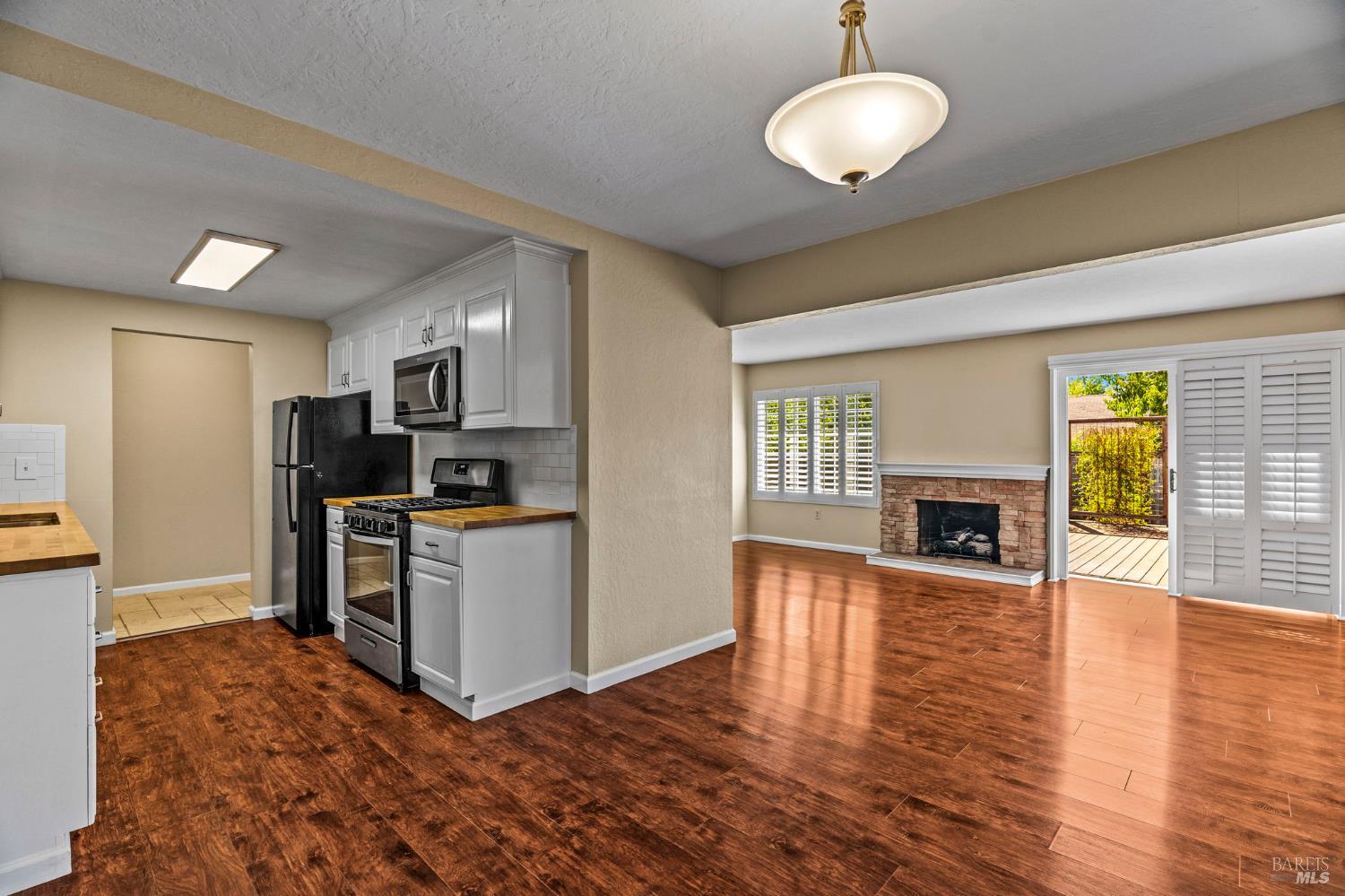 1907 Wise Drive Napa CA 94558