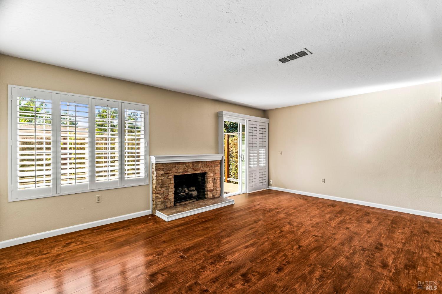 1907 Wise Drive Napa CA 94558