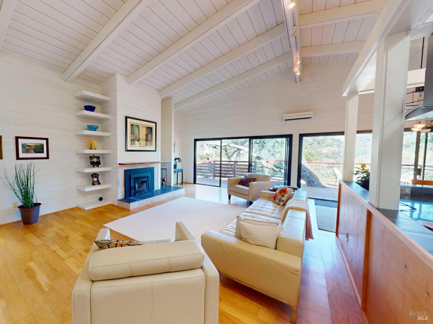 1543 Ridge Road Sonoma CA 95476