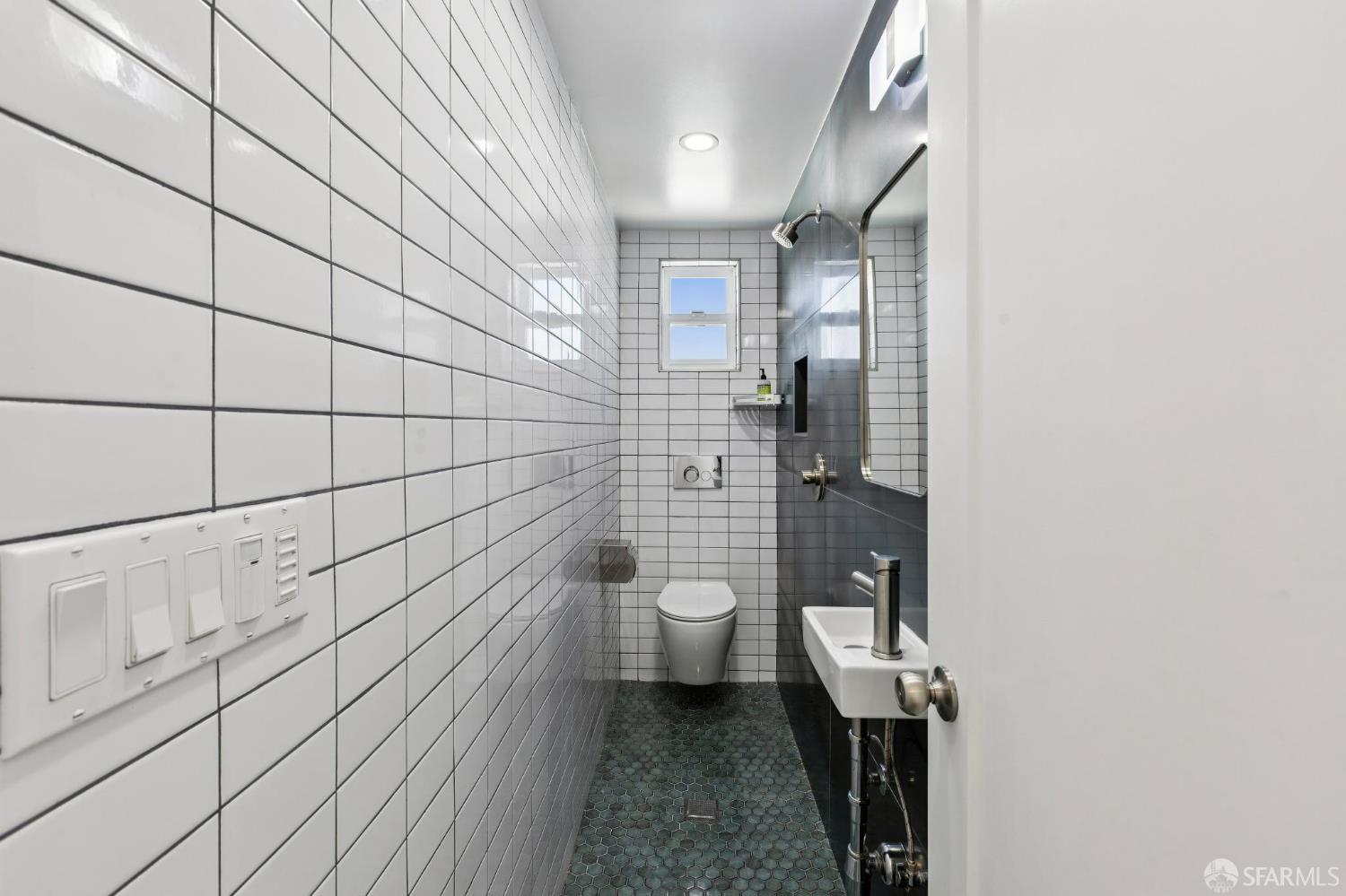 1103 Bowdoin Street San Francisco CA 94134