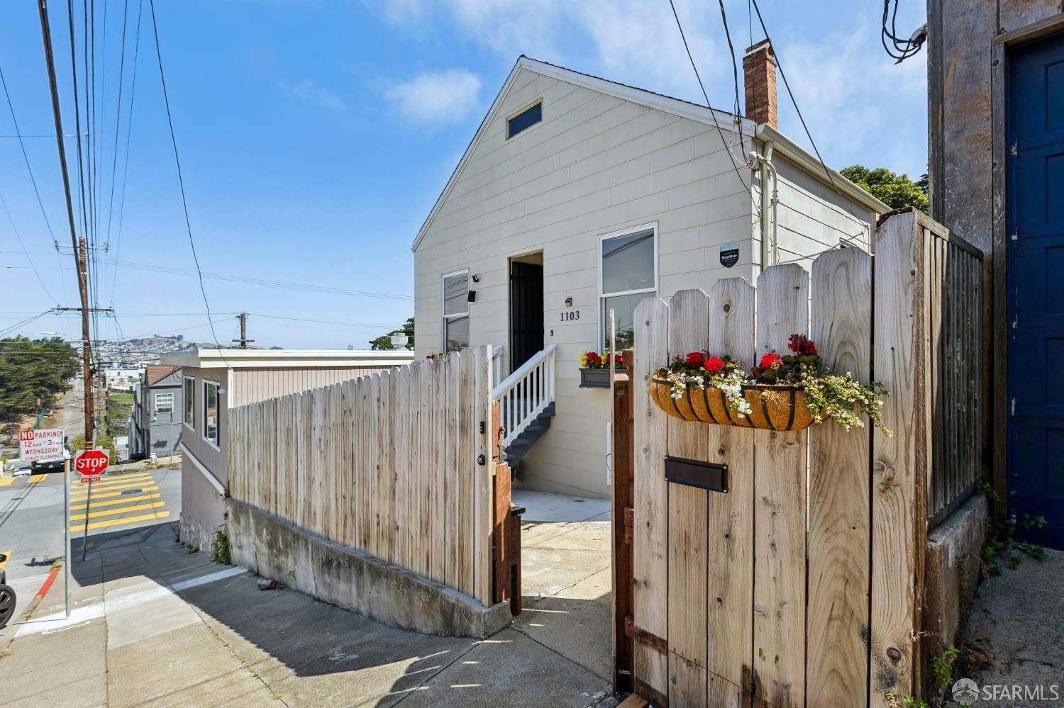 1103 Bowdoin Street San Francisco CA 94134
