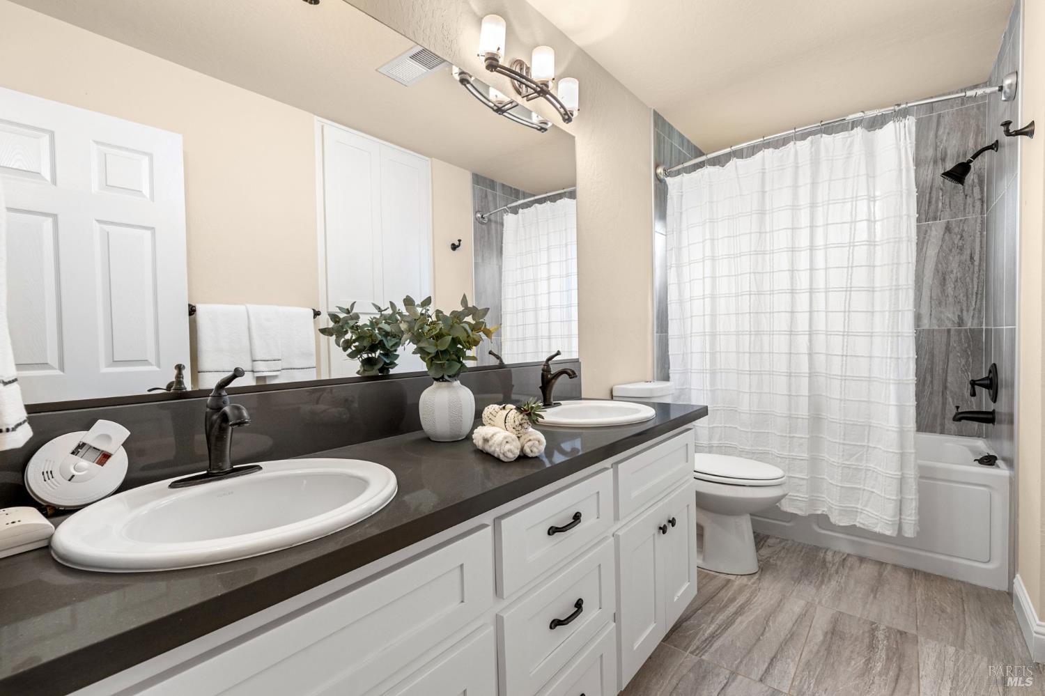 1767 Muir Court Fairfield CA 94534