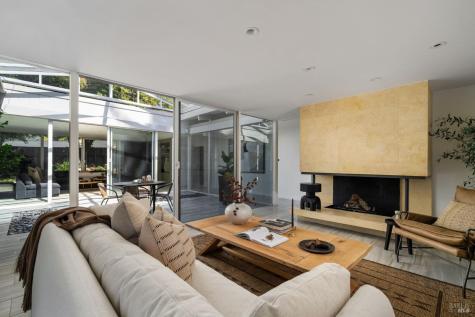 43 La Crescenta Way San Rafael CA 94901