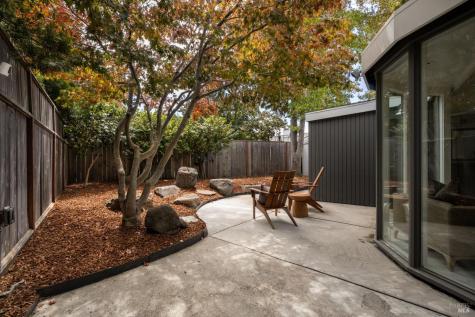 43 La Crescenta Way San Rafael CA 94901
