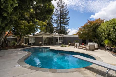 43 La Crescenta Way San Rafael CA 94901