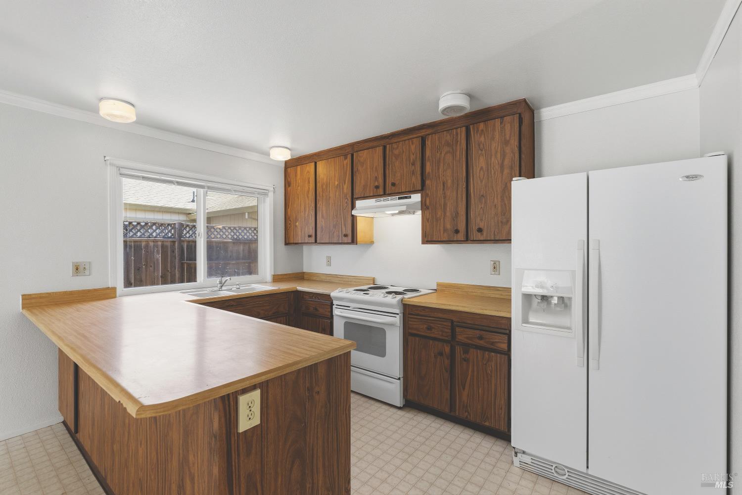 2325 Gads Hill Street Santa Rosa CA 95401