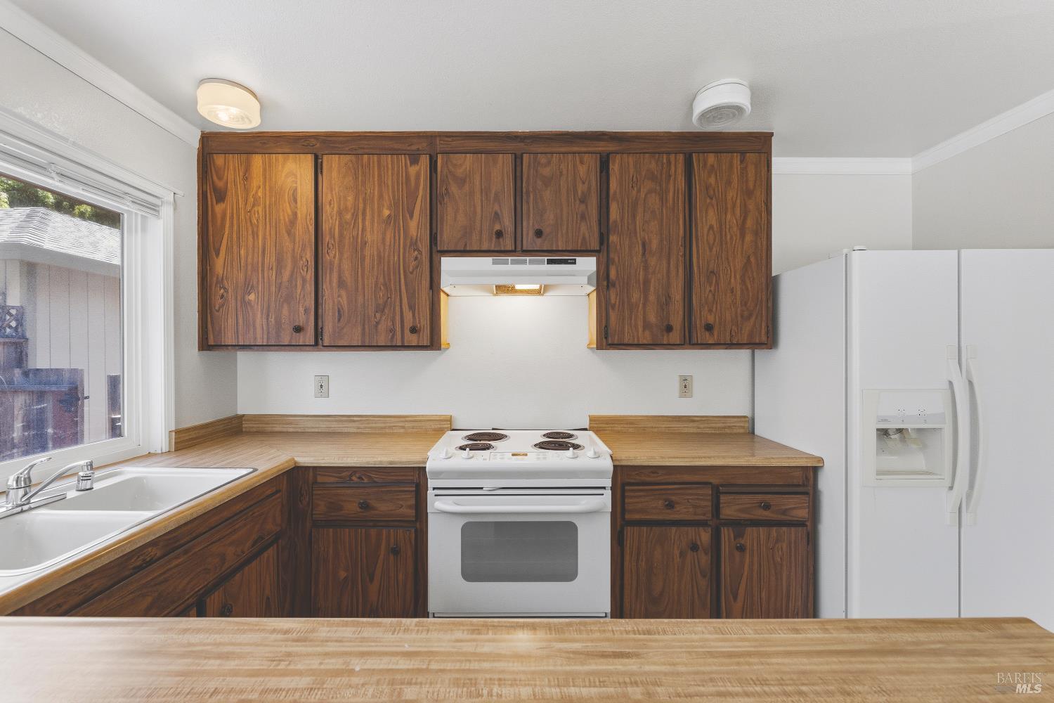 2325 Gads Hill Street Santa Rosa CA 95401