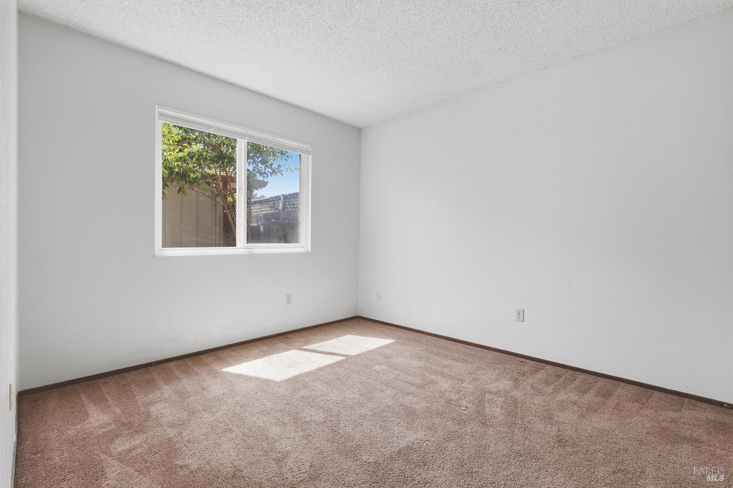 2325 Gads Hill Street Santa Rosa CA 95401