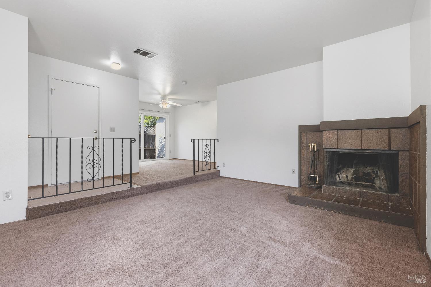 2325 Gads Hill Street Santa Rosa CA 95401