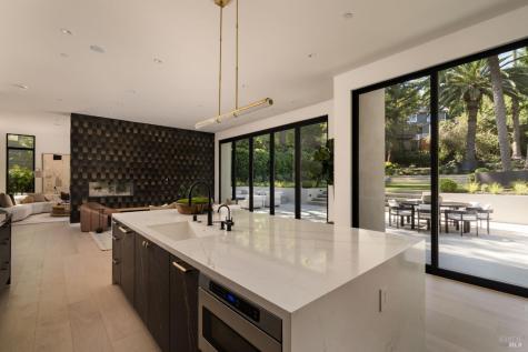 105 Oak Avenue Kentfield CA 94904