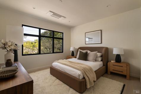 105 Oak Avenue Kentfield CA 94904