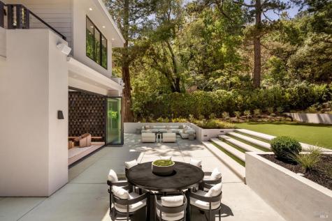 105 Oak Avenue Kentfield CA 94904