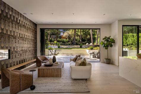 105 Oak Avenue Kentfield CA 94904