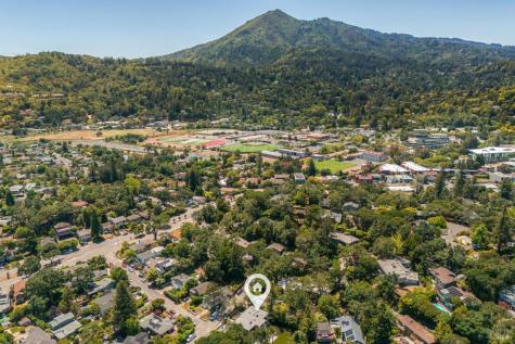 105 Oak Avenue Kentfield CA 94904