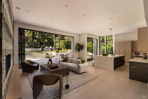 105 Oak Avenue Kentfield CA 94904