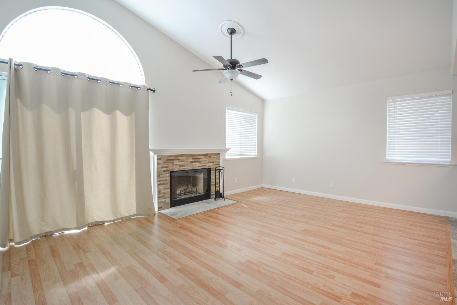 150 Bloom Drive Dixon CA 95620