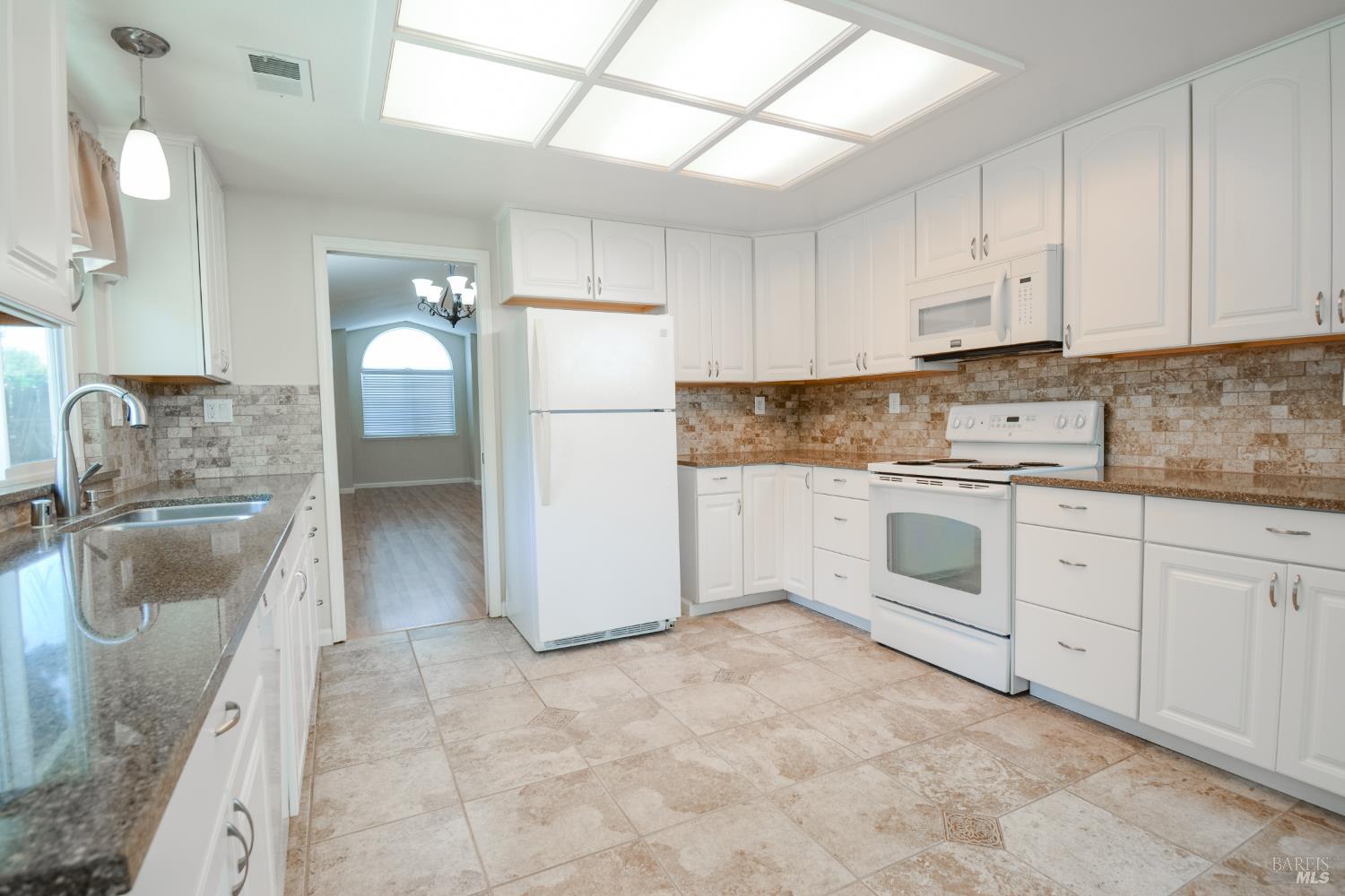 150 Bloom Drive Dixon CA 95620