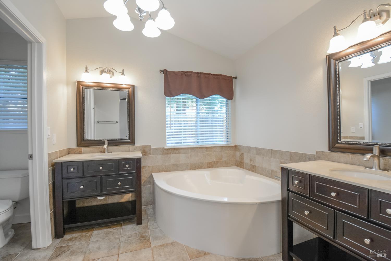 150 Bloom Drive Dixon CA 95620