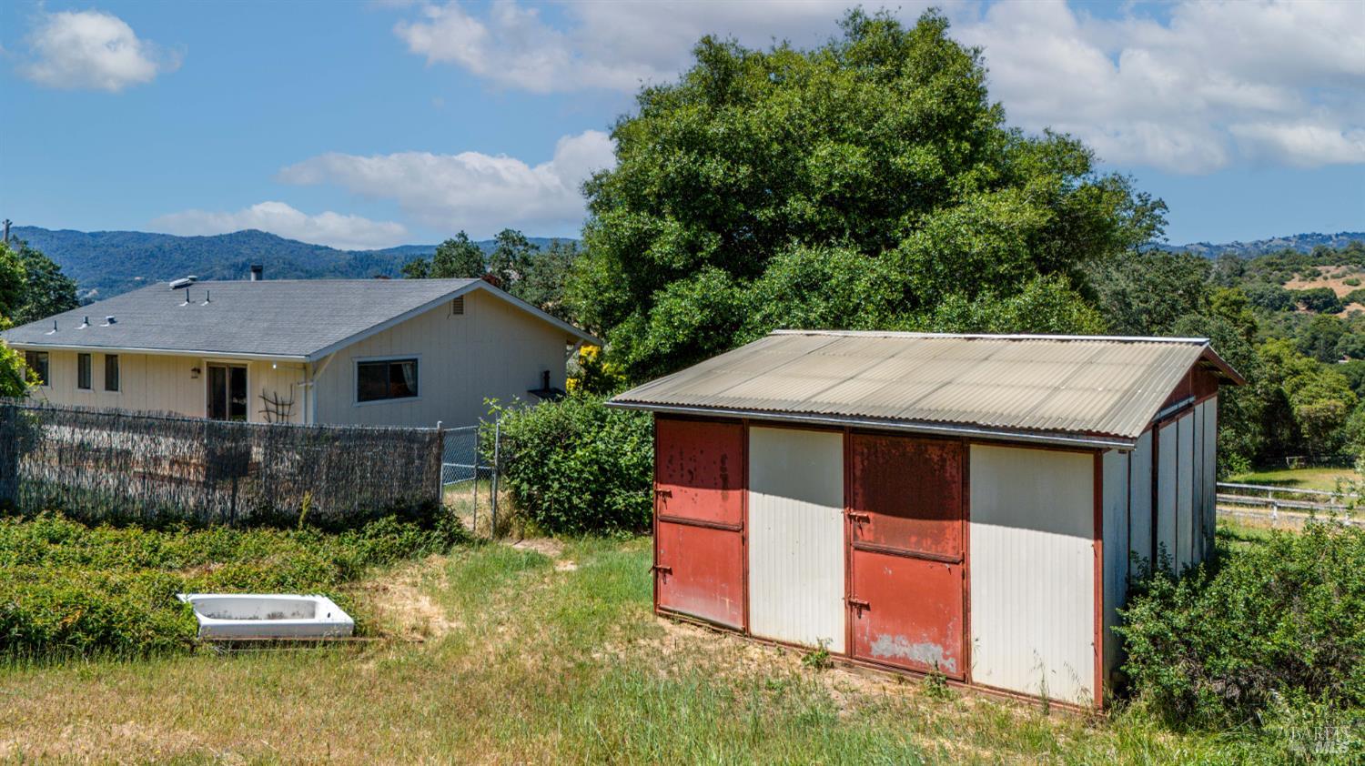 4901 Eastside Calpella Road Ukiah CA 95482