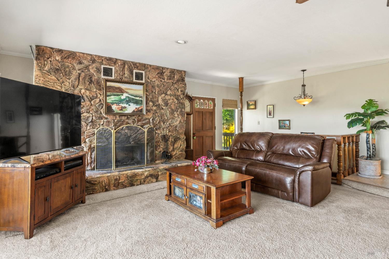 4901 Eastside Calpella Road Ukiah CA 95482