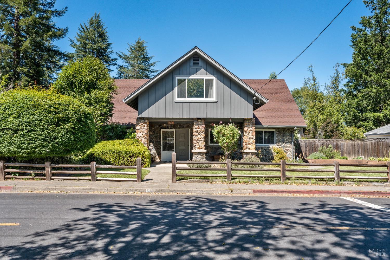 433 Park Boulevard Ukiah CA 95482