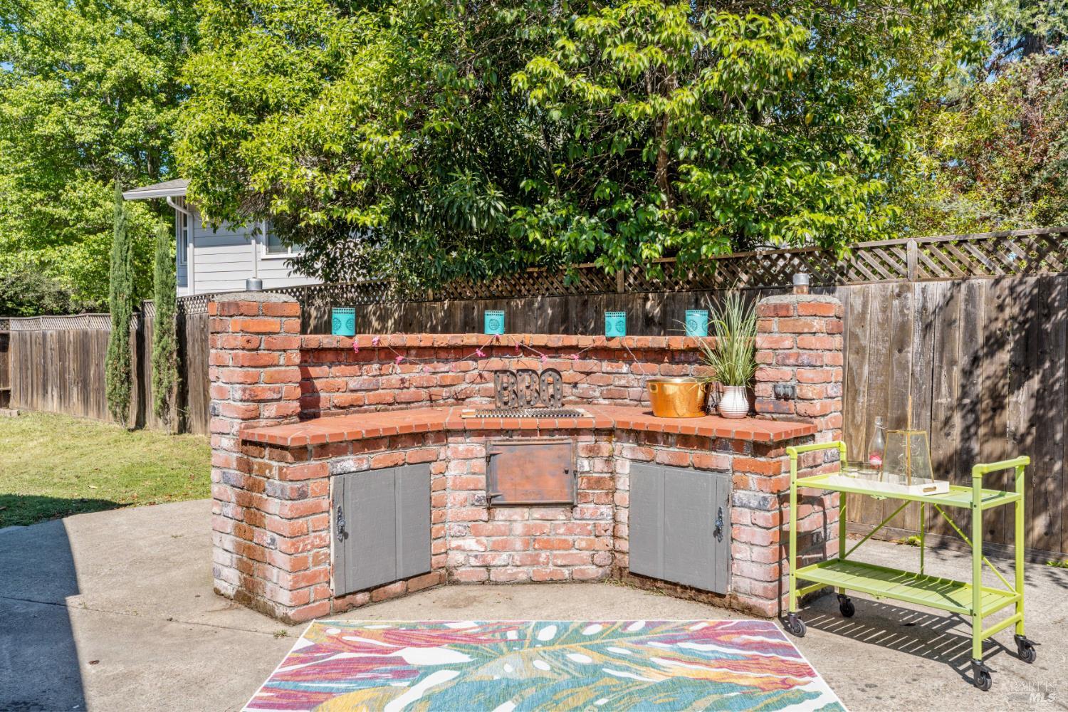 433 Park Boulevard Ukiah CA 95482