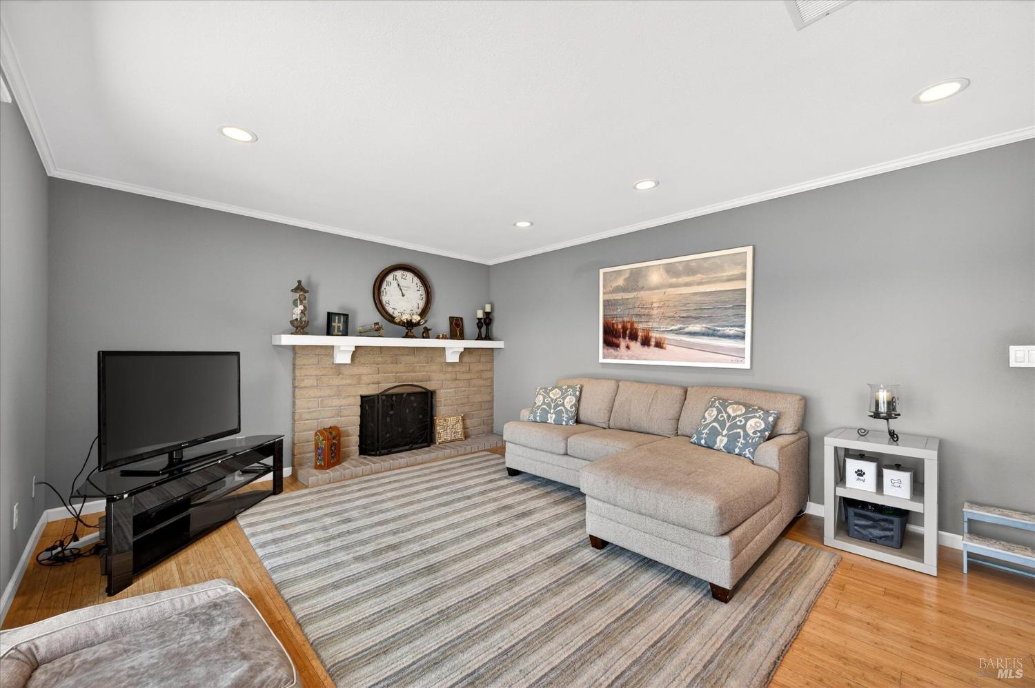 412 Canyon Court Benicia CA 94510