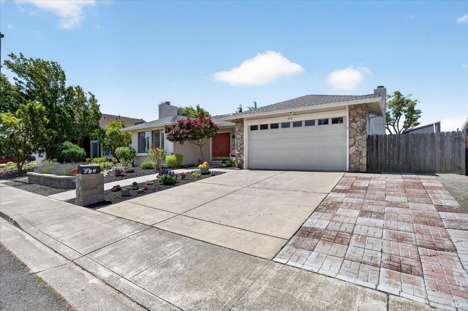 412 Canyon Court Benicia CA 94510