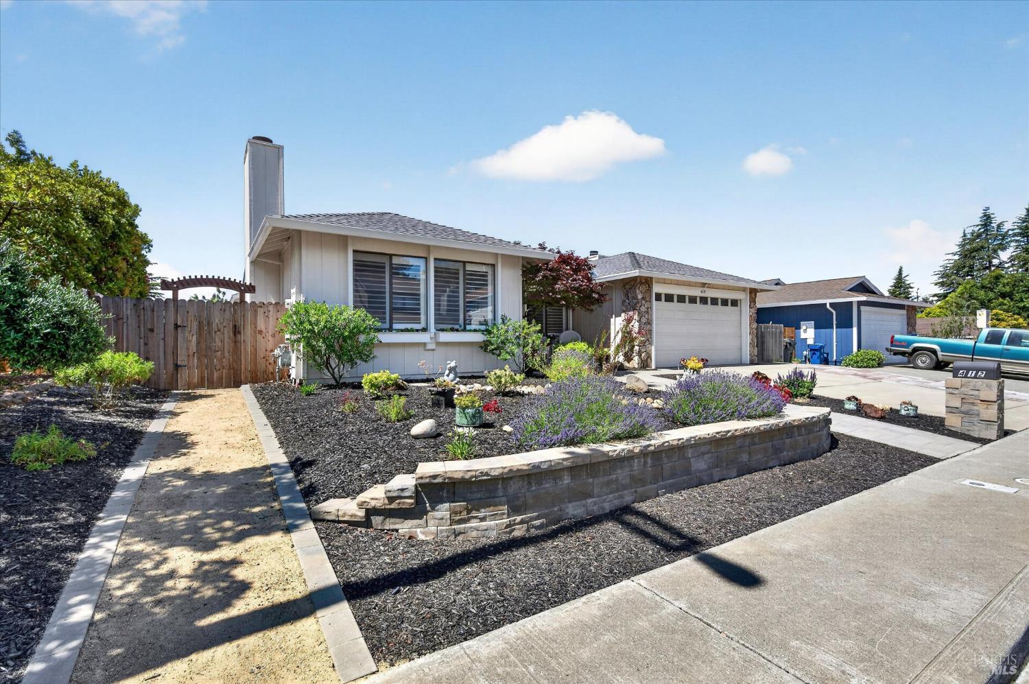 412 Canyon Court Benicia CA 94510