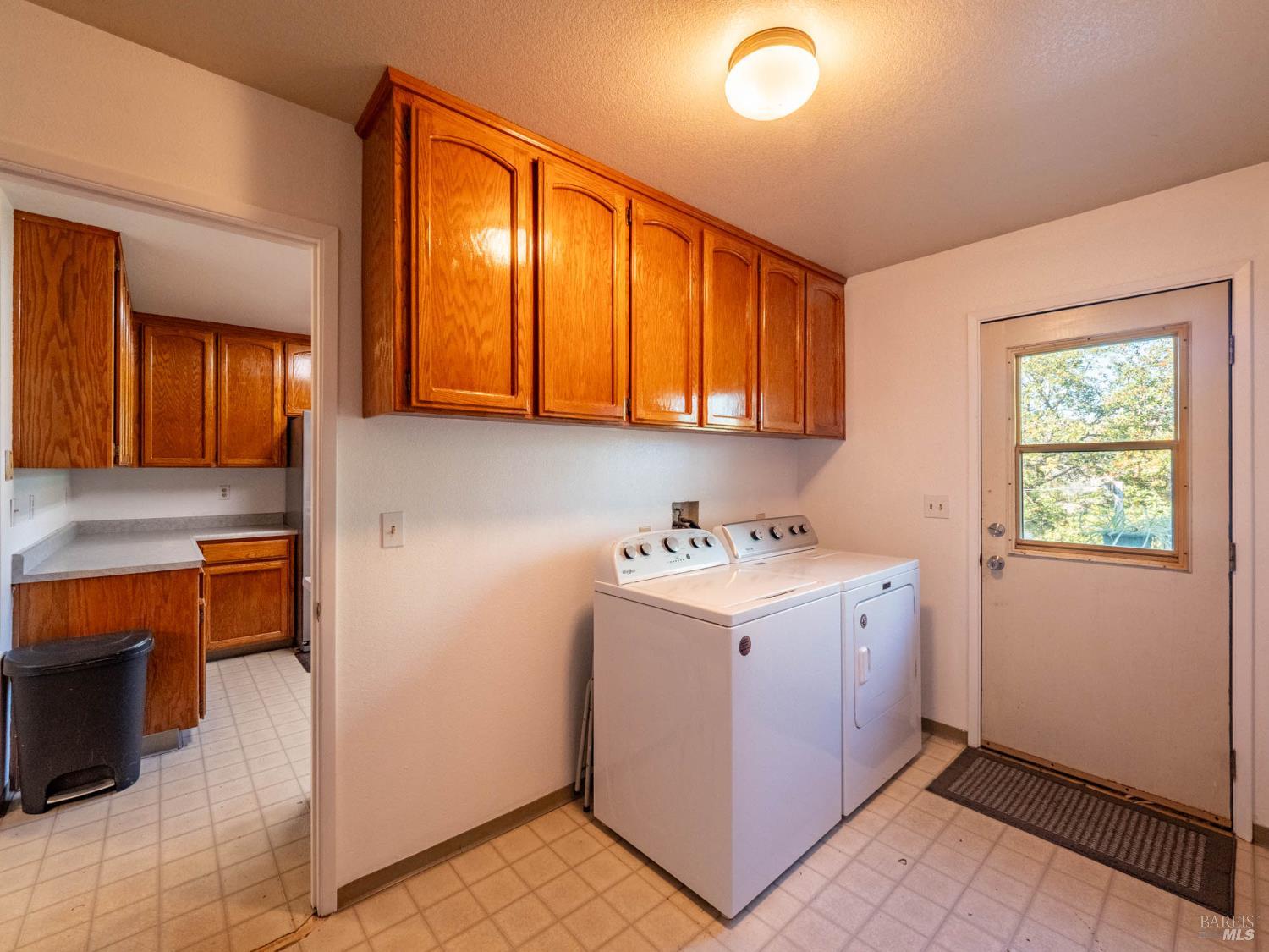 5430-5434 Black Bart Trail Redwood Valley CA 95470