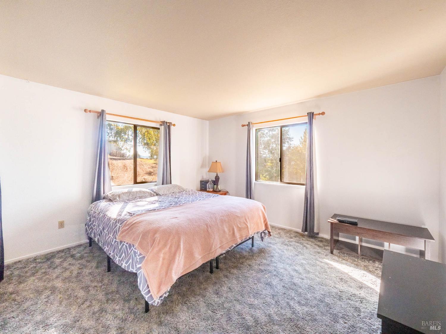 5430-5434 Black Bart Trail Redwood Valley CA 95470