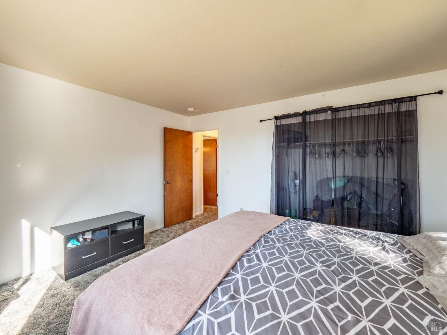 5430-5434 Black Bart Trail Redwood Valley CA 95470
