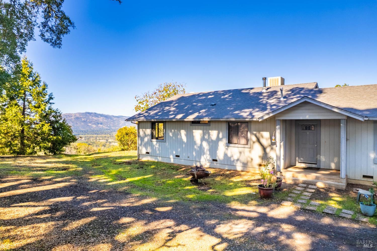 5430-5434 Black Bart Trail Redwood Valley CA 95470