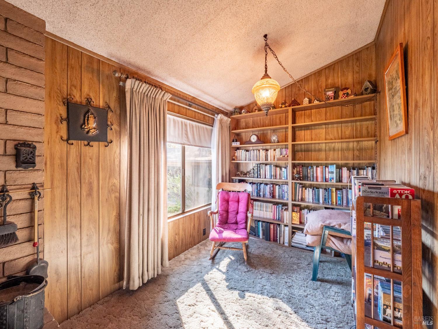 5430-5434 Black Bart Trail Redwood Valley CA 95470