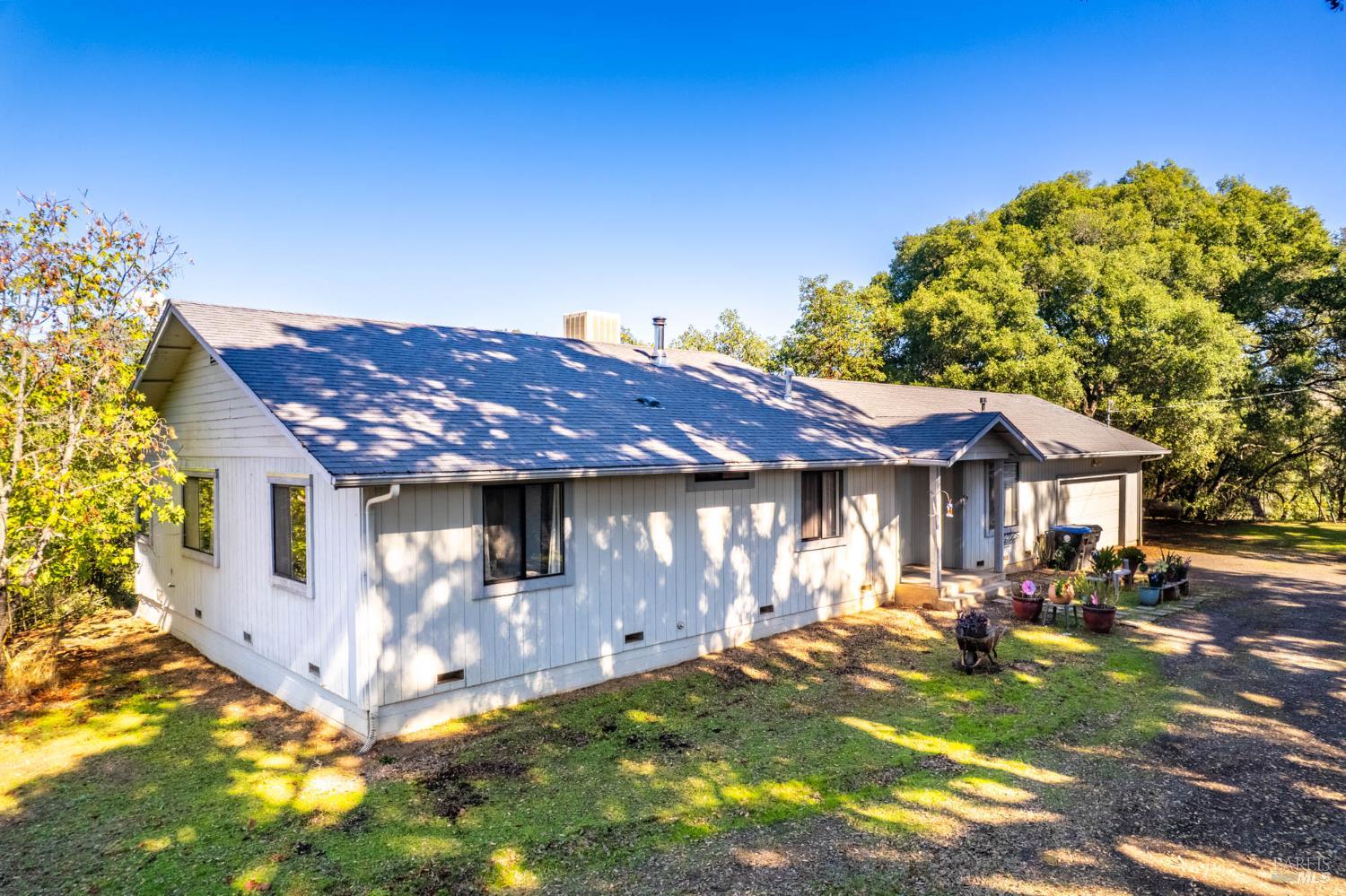 5430-5434 Black Bart Trail Redwood Valley CA 95470