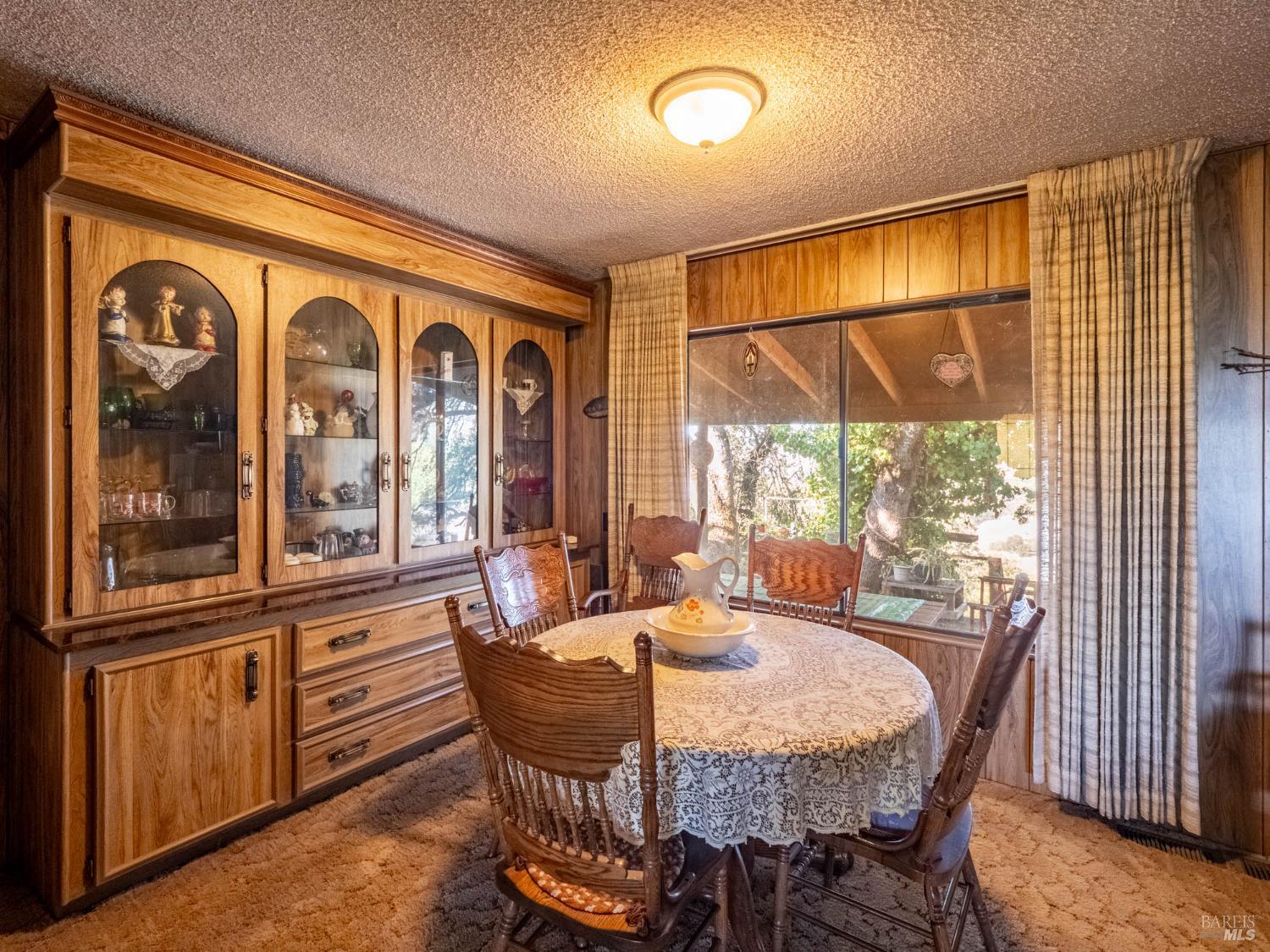5430-5434 Black Bart Trail Redwood Valley CA 95470